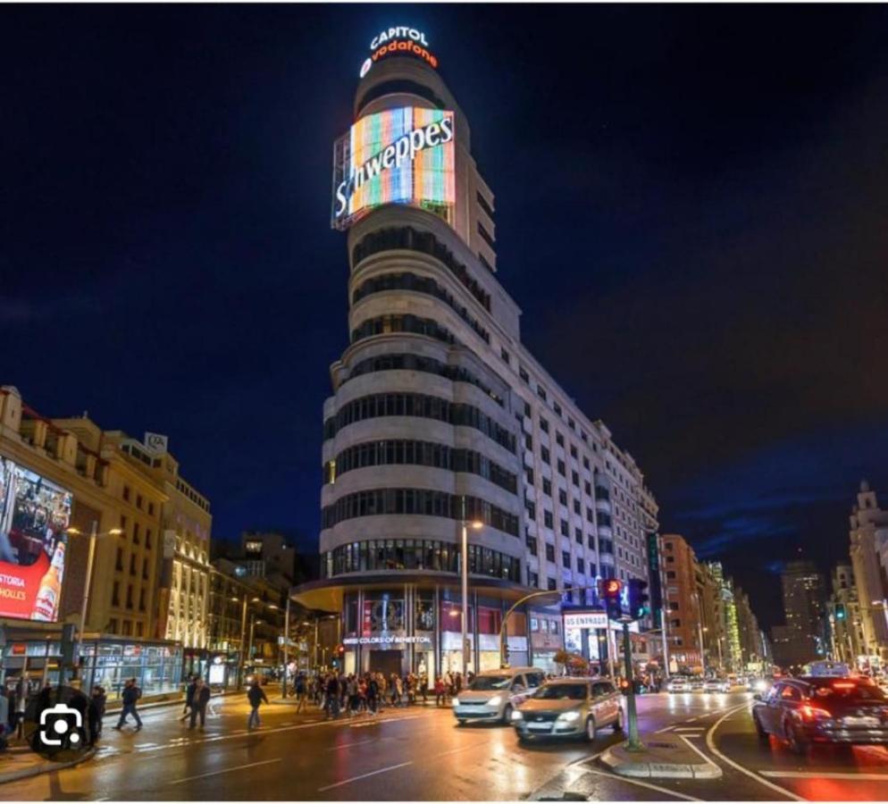 Callao Pop Art Apartment Madrid Bagian luar foto